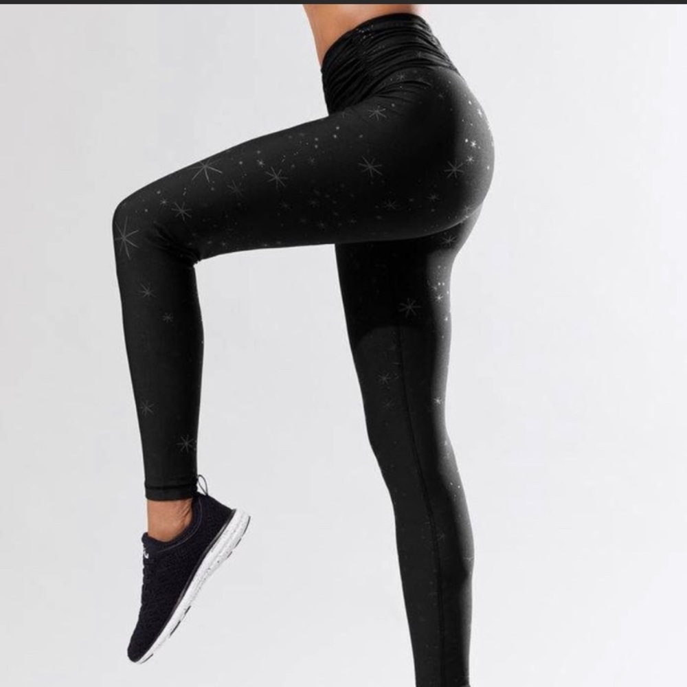 Carbon38 Nova Leggings- size Medium